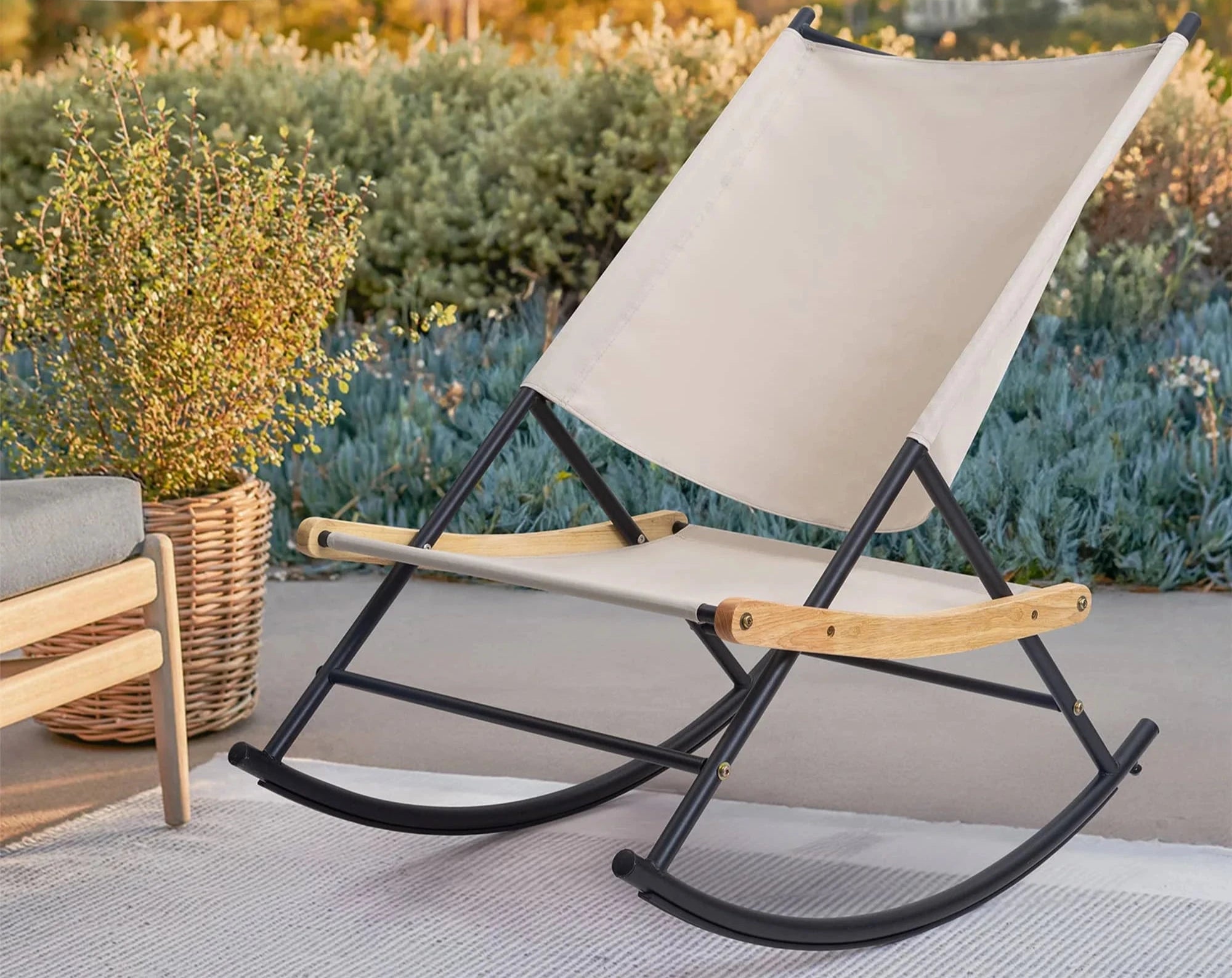 COMAX Outdoor Rocking Chair Outdoor Scene Picture